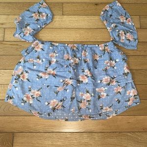 🦅American Eagle Blue Off The Shoulder Crop Top🦅